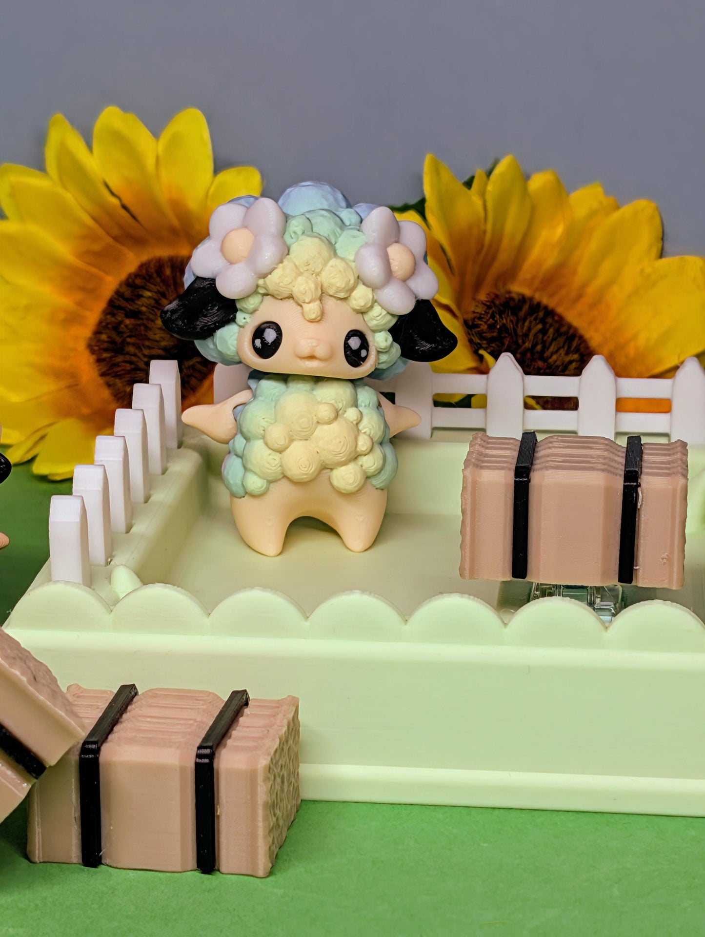 3D Printed Sheep Farm Catchall Tray Set – Includes Keyboard Clicker & 2 Adorable Sheep!