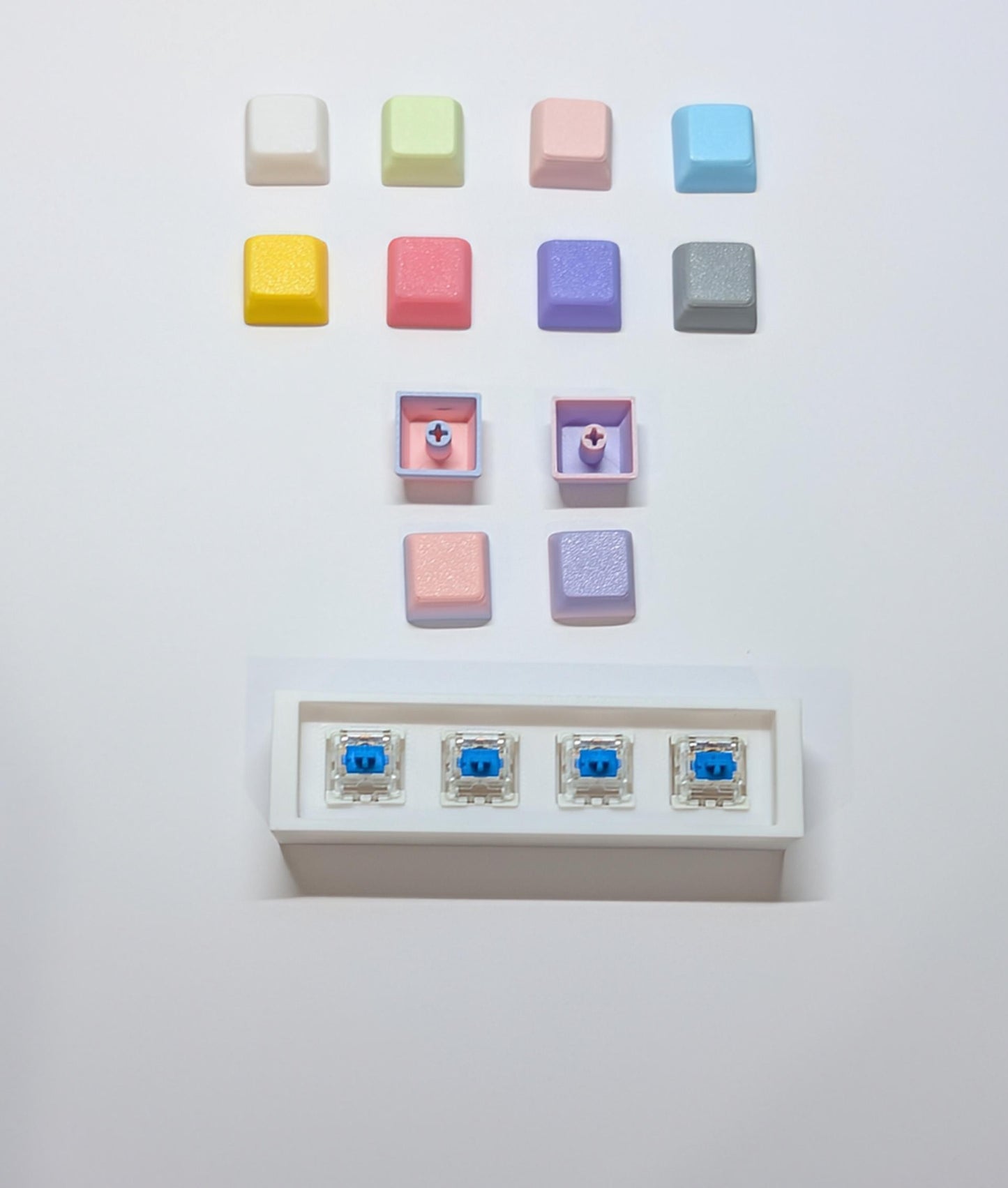 3D Printed Mechanical Keyboard Fidget – Clicky Desk Toy with Customizable Buttons!