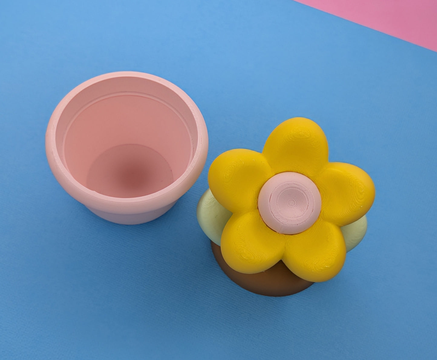 3D Printed Potted Daisy, Flower, Container 2 Sizes