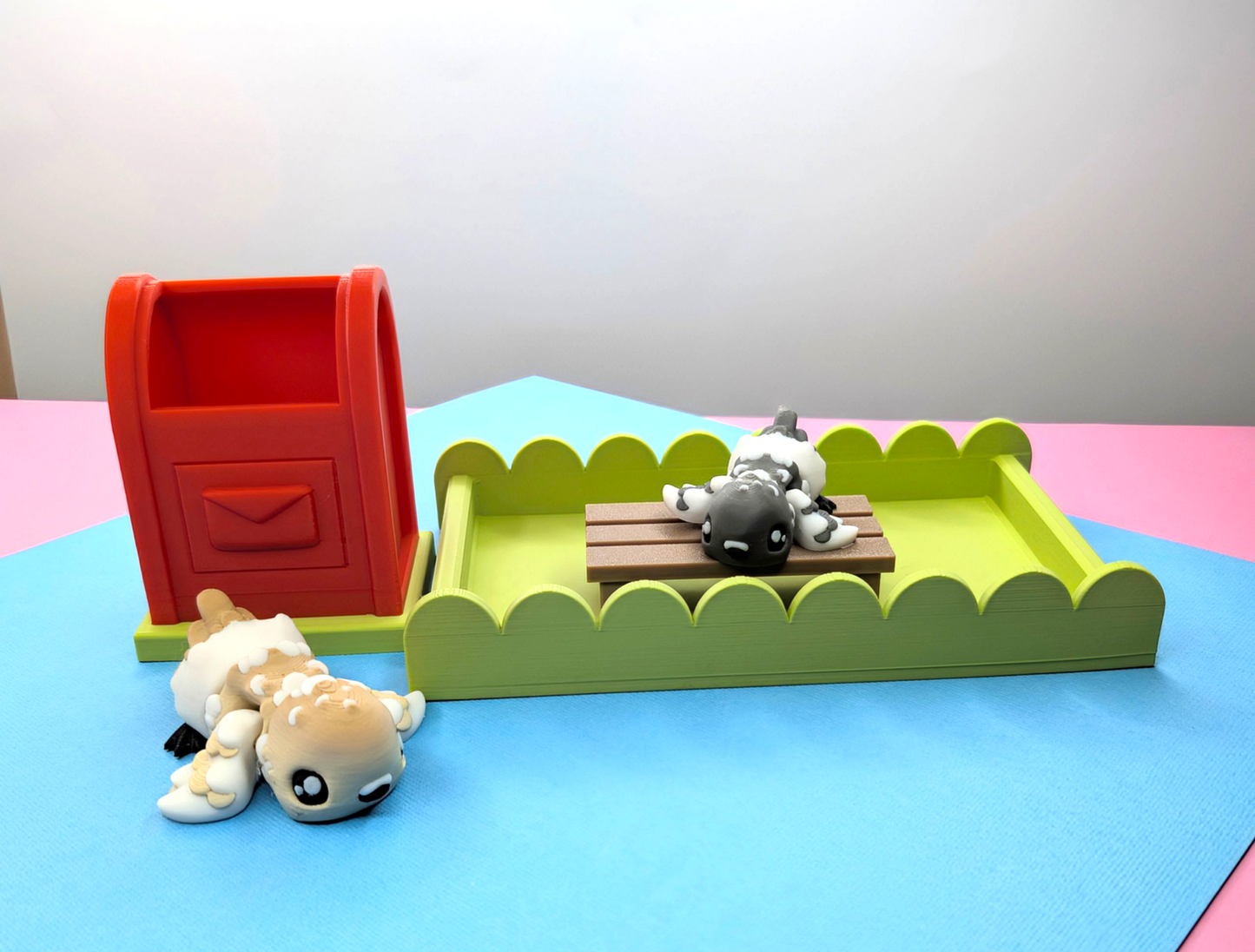 Little Pigeons Desk Set – Mailbox, Tray & Adorable Pigeon Figures