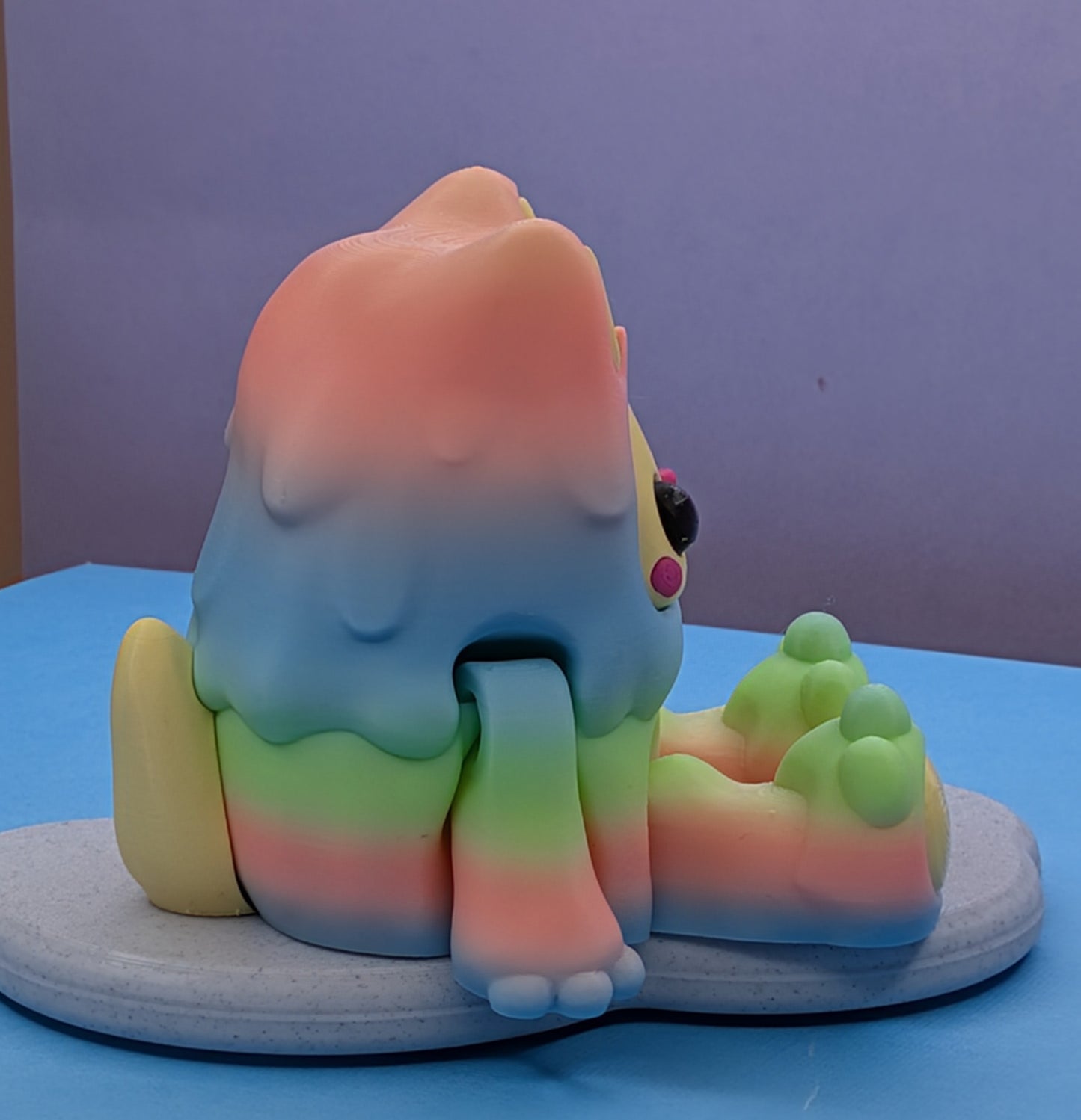Woobu Kitty Medium (Candy Rainbow)