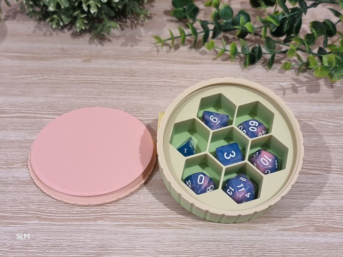 3D Printed Dice Containers, screw lids DnD  table top gaming