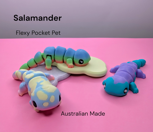 Flexy Salamander – 11cm Long – 3 Fun Color Options